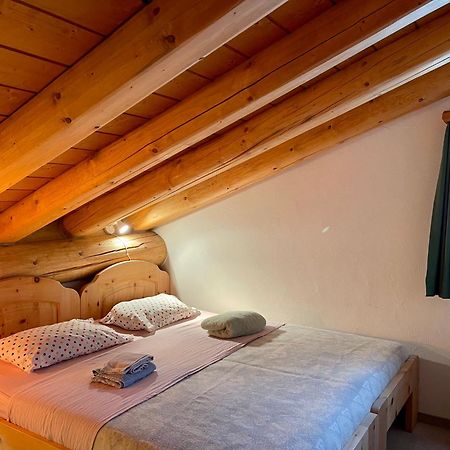 Chalet St Moritz Madulain Exteriör bild